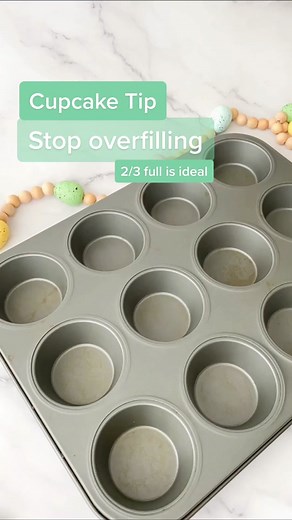 Avoid Cupcake Disasters: How to Perfectly Fill Cupcake Liners