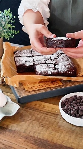 Fudgy Brownies with the PERFECT Crackly Top!