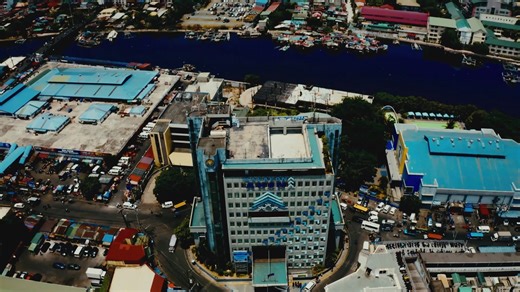 Sabay-sabay nating awitin at ipagmalaki na tayo ay Malabueño sa isip, puso at sa gawa. Singer / Songwriter: Allen Bernard C. Prim & Justine Perez Special thanks: Malabon Concert Singers Tanghalang Bagong Sibol Rizal Performing Arts Guild Arellano University Jose Rizal Campus All Department Heads and Employees of Malabon LGU Copyright © 2024 All Rights Reserved: Malabon City Government #MalabonAhon #ItoNaAngpanAHONparasaMalabon #MalabonTV | Malabon TV