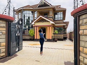 INSIDE AN ULTRA MODERN 4-BEDROOM ALL EN-SUITE HOME IN KENYA | HOME FOR SALE! AT 23M KSH