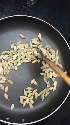Cardamom powder recipe, How to make cardamom powder at home