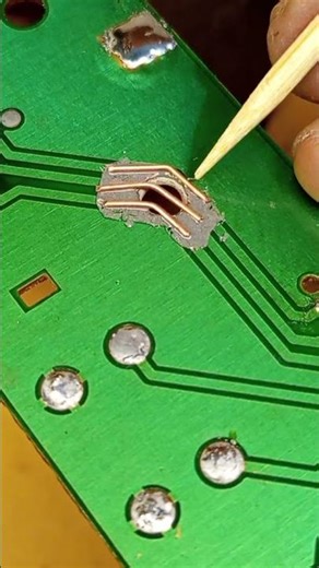 REPAIR BY CHANGE JUMPERbPCB track break by bolt