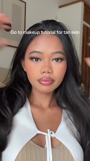 Another tutorial guys 🥰 #foryoupage #tanskin #fyp #makeup | colourpop lip liner
