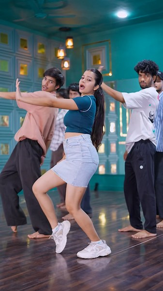 Paris Dance Step Tutorial | Guru Randhawa New Song 🕺✨ #ytshorts #dancetutorial #dance