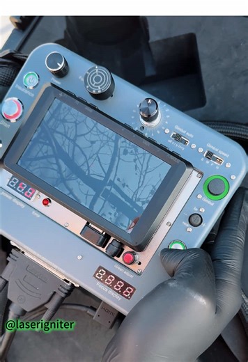 1000-Watt Laser Barrier Clearing Instrument