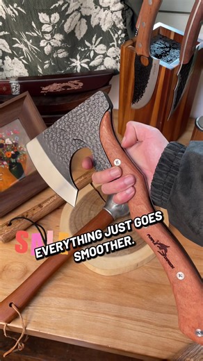 How to Choose the Right Hatchet for Your Needs