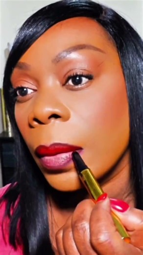 This Red Lip EATS Pat McGrath Elson Extreme Lip Duo #PatMcGrath #LuxuryBeauty#BeautyShorts #Sephora