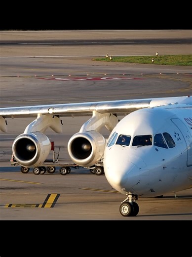 Avro RJ100 vs BCS1: A 2016 Zurich Airport Comparison