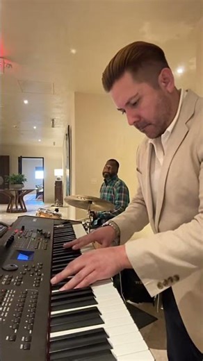 Lost in the Groove… “101 Eastbound” by Fourplay. #livemusic #SmoothJazz #fourplay #groove