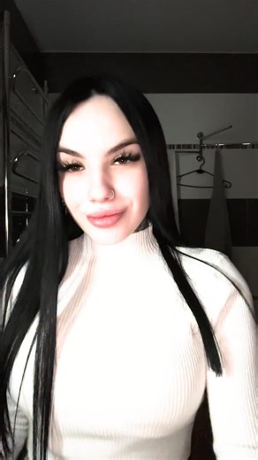 Вика / мама 🖤 on Instagram: "@badmamahka . . . . . . . . . . #молодаямама #мама #мамавдекрете #беременнав16 #мамасына #сын #мамскийблог #ранняябеременность #мамскиебудни #мамаблог #мамаблогер #семья #рек #рекомендации #молодаясемья #мамаисын #декрет #декретныебудни #красивыйребенок #красивыеглаза #красивыйсын #сыночек #красивыймальчик #мальчик #сыночек #reels #блогер #будниблогера #счастливыйребёнок"