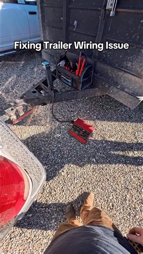 Fixing wiring issues on a Carson Dump Trailer | Allred Trailer Service