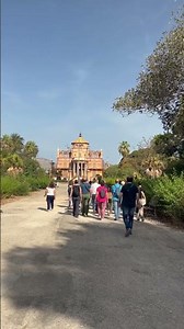 Frammenti della bellezza di maggio a Palermo: itinerari culturali e tramonti sui tetti