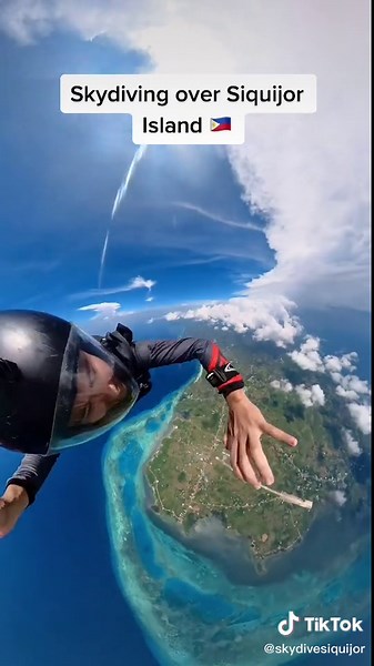 Experience Thrilling Skydiving in Siquijor, Philippines