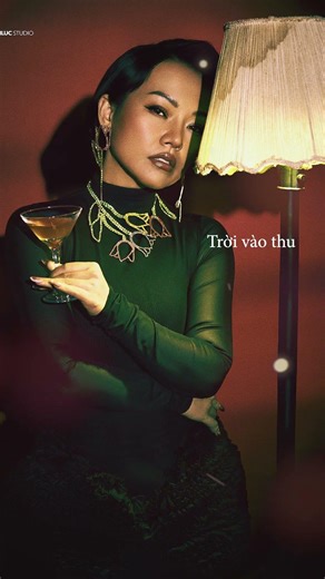 "Tình Bơ Vơ" Phiên Bản Nhạc Jazz Độc Lạ Nghe Siêu Cuốn - Thái Thùy Linh