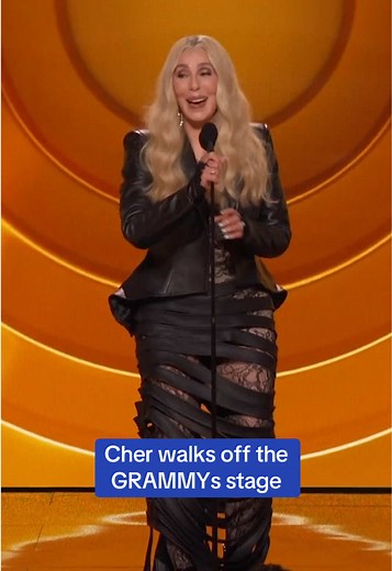 @Cher can do no wrong!! 🤭 #GRAMMYs | cher