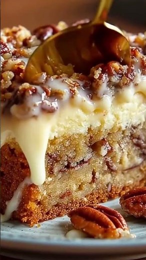 Gooey Butter Pecan Cake