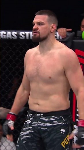 Gotta watch those elbows! #ufcperth
