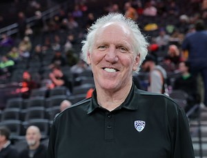 Bill Walton missed Pac-12 game call due to health issue: Reports