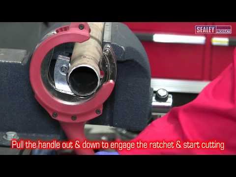 Sealey VS16371 Ratchet Exhaust Cutter - Providing Enhanced Access and Precision Cutting