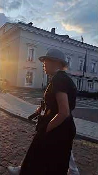 Vilnius Old Town Sunset: Golden Hour Magic!