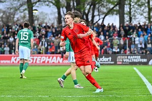 Dämpfer für den Spitzenreiter: Schweinfurt unterliegt Bayern II