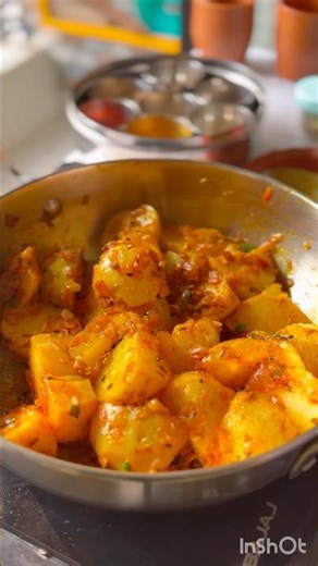 Bengali Aloo Dum | Kolkata Style Aloo Dum