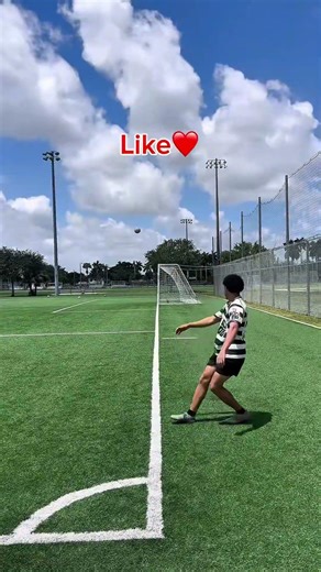 I CAN MAKE YOU BREATHE….😮‍💨⚽️