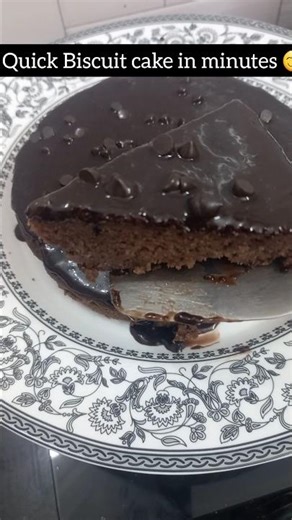 Quick Biscuit Cake in 15 minutes #shortsfeed #food #recipe #viral #cake #chocolate #easyrecipe#short