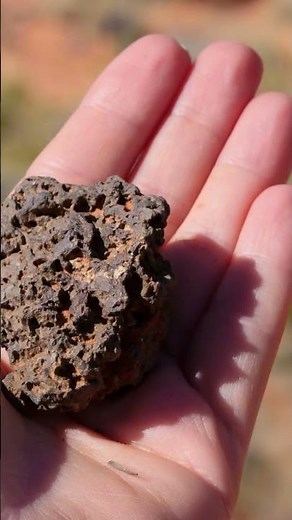 Testing a Possible Meteorite | Fusion Crust, Density & Magnetism