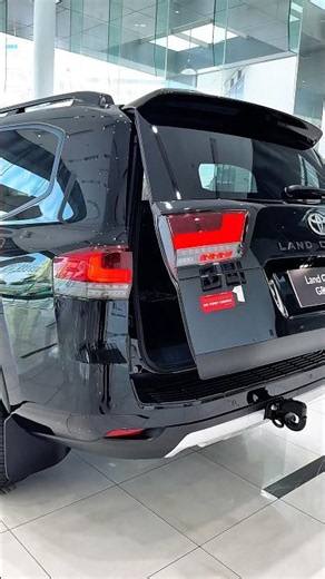 New Toyota Land Cruiser GR Sport 2026 Black Color Super Off Road SUV 7 Seaters Full Size