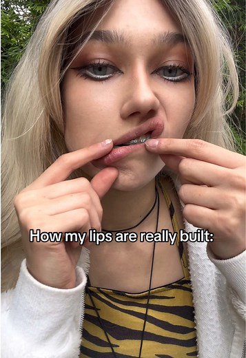 How to Achieve Perfect Heart-Shaped Lips