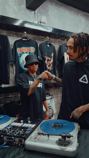 Feel the rhythm. Watch as the celebrated rapper Iggy Napoles and DJ Adam vibe to the music while showcasing the hottest looks from the Issa December Collection 🎧🎶✨ 🌐 WWW.ISSA.PH #IggyNapoles #DJAdamVance #IssaWorldwide | Issa