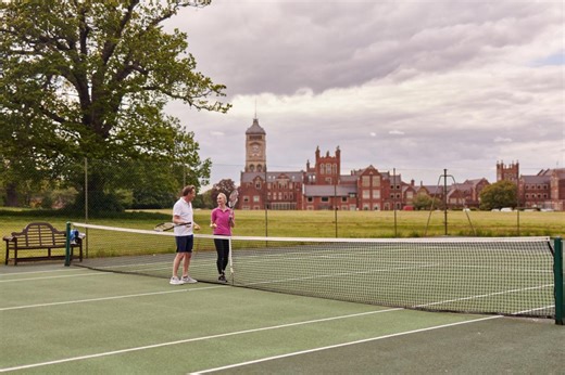 8 envy-inducing homes with impressive sports facilities - AOL