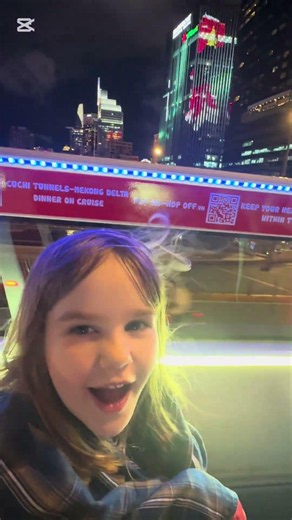 Tasya riding the bus and looking at skyscrapers #kids #top #fyp #travel #vietnam #kids
