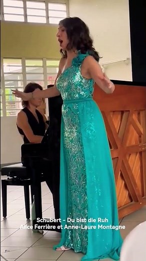 Schubert - Du bist die Ruh #classicalmusic #lied #schubert #ruckert #pianovoix #974girl #mezzosopran