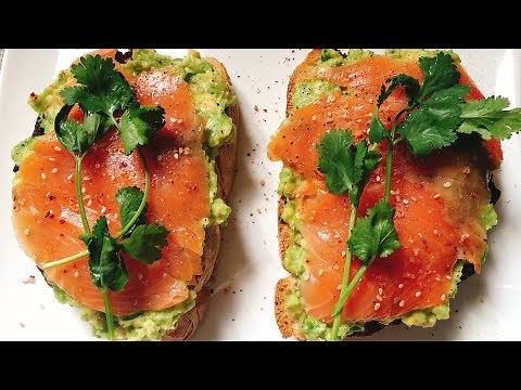 SALMON AVOCADO TOAST | EASY RECIPES WITH SMOKED SALMON AND AVOCADO - HEALTHY BREAKFAST / BRUNCH #183