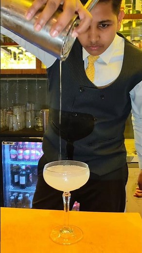 Gimlet cocktail recipe #classic #trending #viral #drink