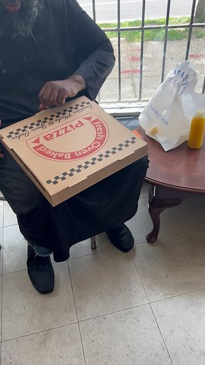 Americano-Hawaiian, smash hit only @todayspizzadc where food is Art, and taste is everything. Our brother @dywanking came up from that tidewater area of Va. to get a taste of that flavor. I’m a let him speak for himself. My, my, my……….. | Today's Pizza