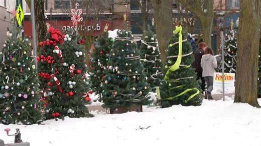 Christmas in Plymouth & the Mistletoe Market transform Plymouth into a Hallmark movie