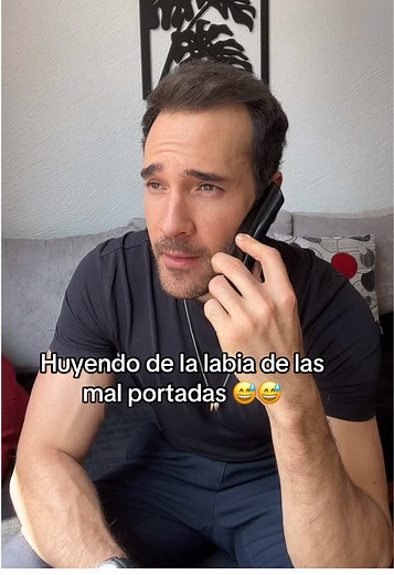 Comedia Mexicana: Labia y Risas en la Actuación