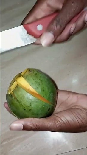 How do you know a green mango is ripe?