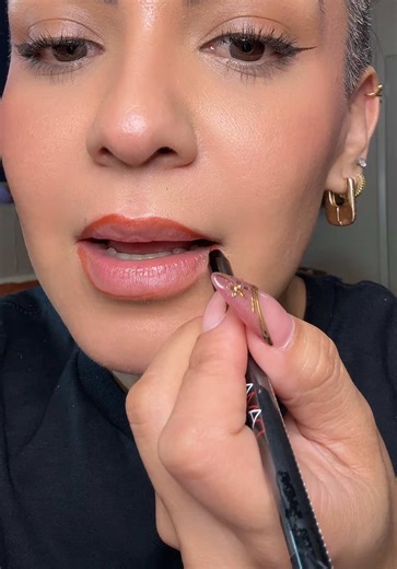 24-Hour Lipstick Tutorial: Tips and Hacks