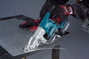 Quel outil pour couper le zinc ?