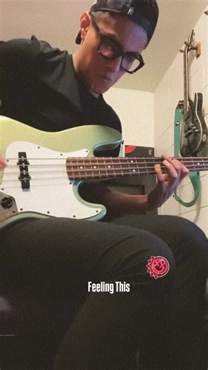 Blink 182 - Feeling This #blink182 #enemaofthestate #1999 #punkrock #markhoppus