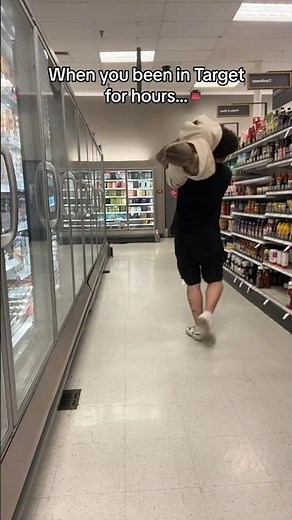 Every Female at a Grocery Store… 😡