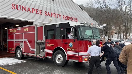 Sunapee’s New Fire Truck is Officially In Service!🚒 On Saturday, January 3rd, during the Sunapee Fire Department Open House, we pushed Sunapee‘s newest fire truck into the station and officially placed it in service. All the tools have been mounted, radio and communications equipment installed, and members have been training on it over the last couple of weeks, and it is now ready to respond to emergency calls. This new Rescue/Engine will be our primary response vehicle for any motor vehicle ac