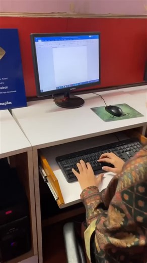 12K views · 85 reactions | Create Passport Size Photo in MS Word – No Photoshop Needed!  Make passport photos in just 10 seconds using only MS Word! ✅ No paid software ✅ No editing skills required ✅ 100% working method 易 Learn Smart. Work Smart.  Follow @excel_formula_fun for more useful computer tricks! #MSWordTips #PassportPhoto #ComputerTricks #Tutorial #WordHacks #ExcelwaleSir #TechTips #YtShorts | Excel Formula Fun | Facebook