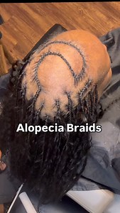 📩 DM “ALOPECIA” for a FREE consultation. Appointments go FAST — don’t miss out! 📍 Dallas, TX 🧠 Want to learn how to slay like a pro? Follow 👉 @thebraiderhairacademy for beginner-friendly braid training! 🎯 Confidence is my mission. Tag a sis who needs this hair glow-up 💕 #thebraidercom #customwigdallas #dallasbraids #michiganbraider #dfwhair #closuresewin #dallashair #alopecia #dfwbraider #dallasbraiders #boxbraids #alopeciaareata #alopeciahairstyles #alopeciabraider #alopeciadallastx #cali