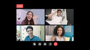 Facebook Invites Users to Live Stream Video Chats From Messenger Rooms