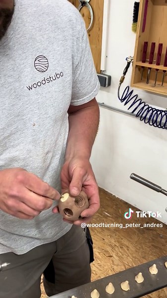 Drechselkurs China Kugeln die erste ist fertig #woodworking #drechseln #woodart #courses #turninglathes #
